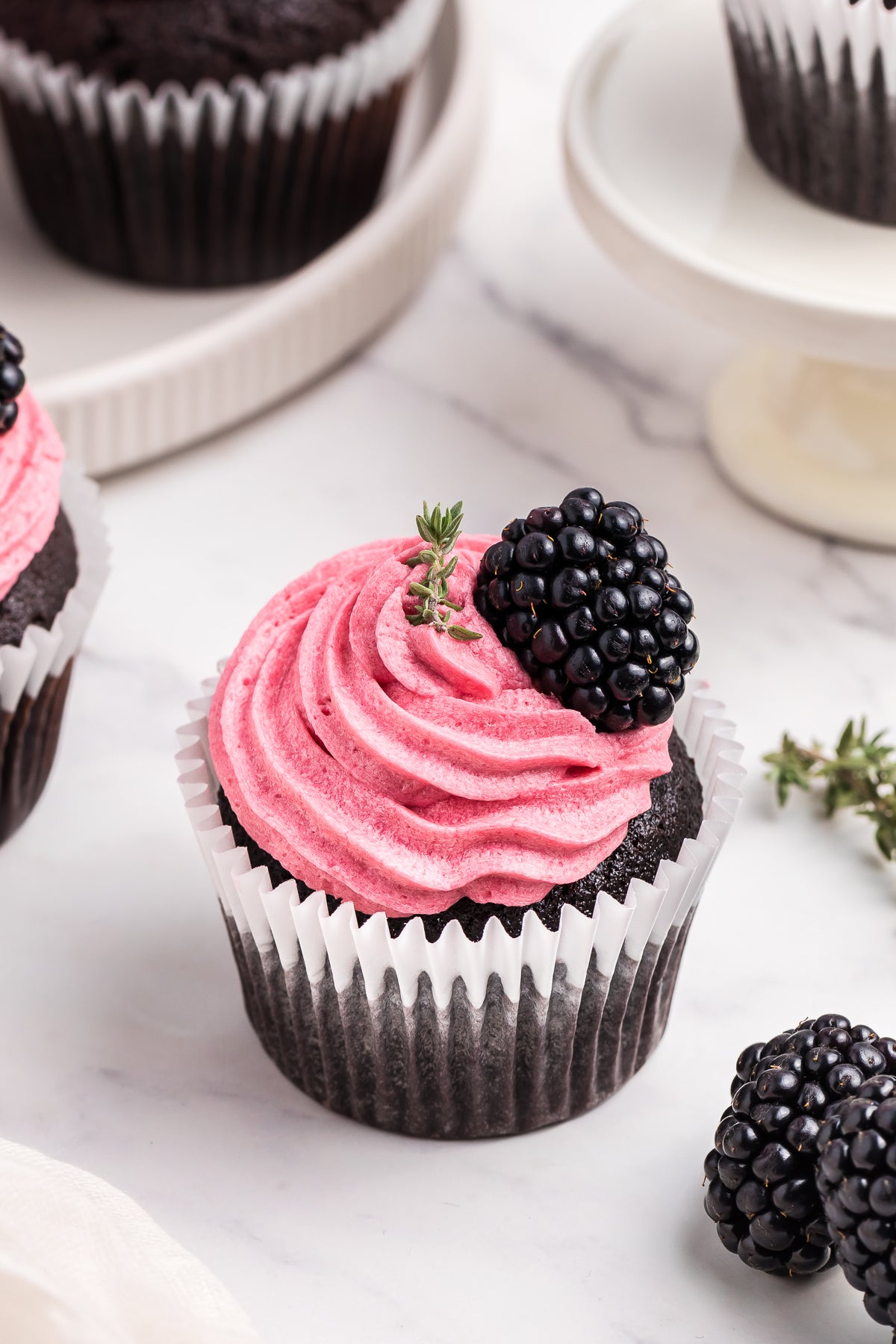 Chocolate Blackberry Cupcakes Exclusive