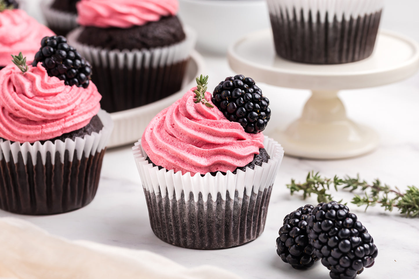 Chocolate Blackberry Cupcakes Exclusive