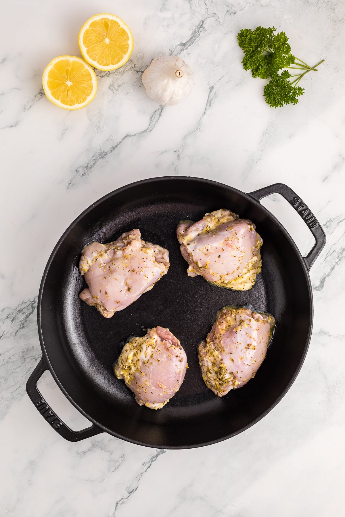 Lemon Garlic Chicken Thighs Exclusive