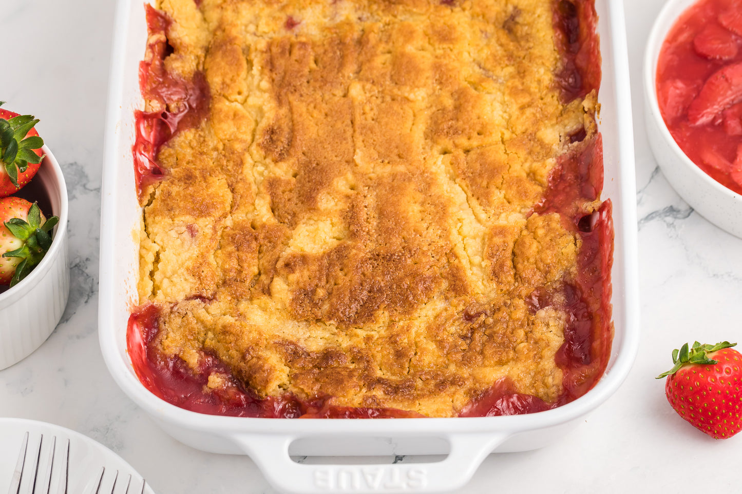 Strawberry Dump Cake Exclusive