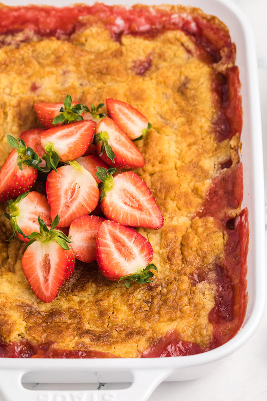 Strawberry Dump Cake Exclusive