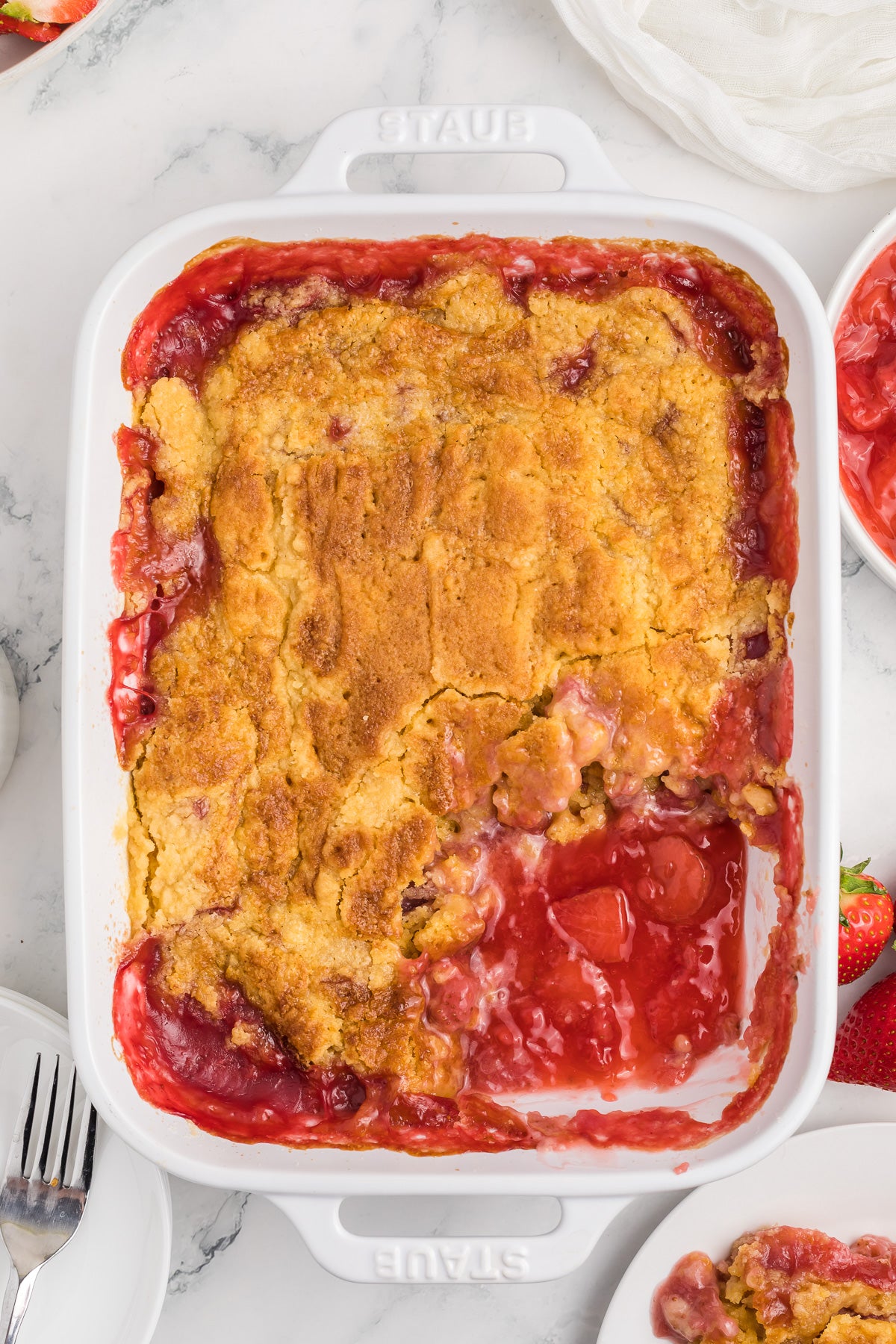 Strawberry Dump Cake Exclusive