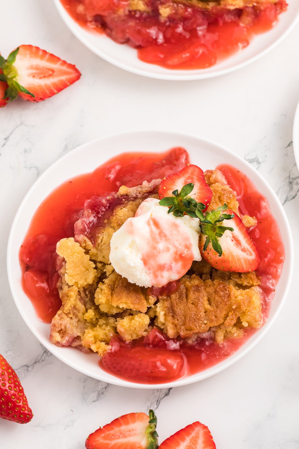 Strawberry Dump Cake Exclusive