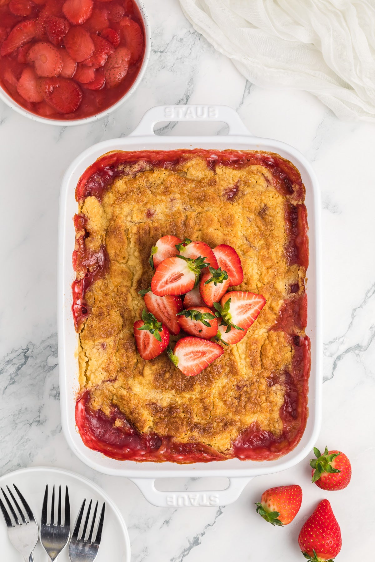 Strawberry Dump Cake Exclusive