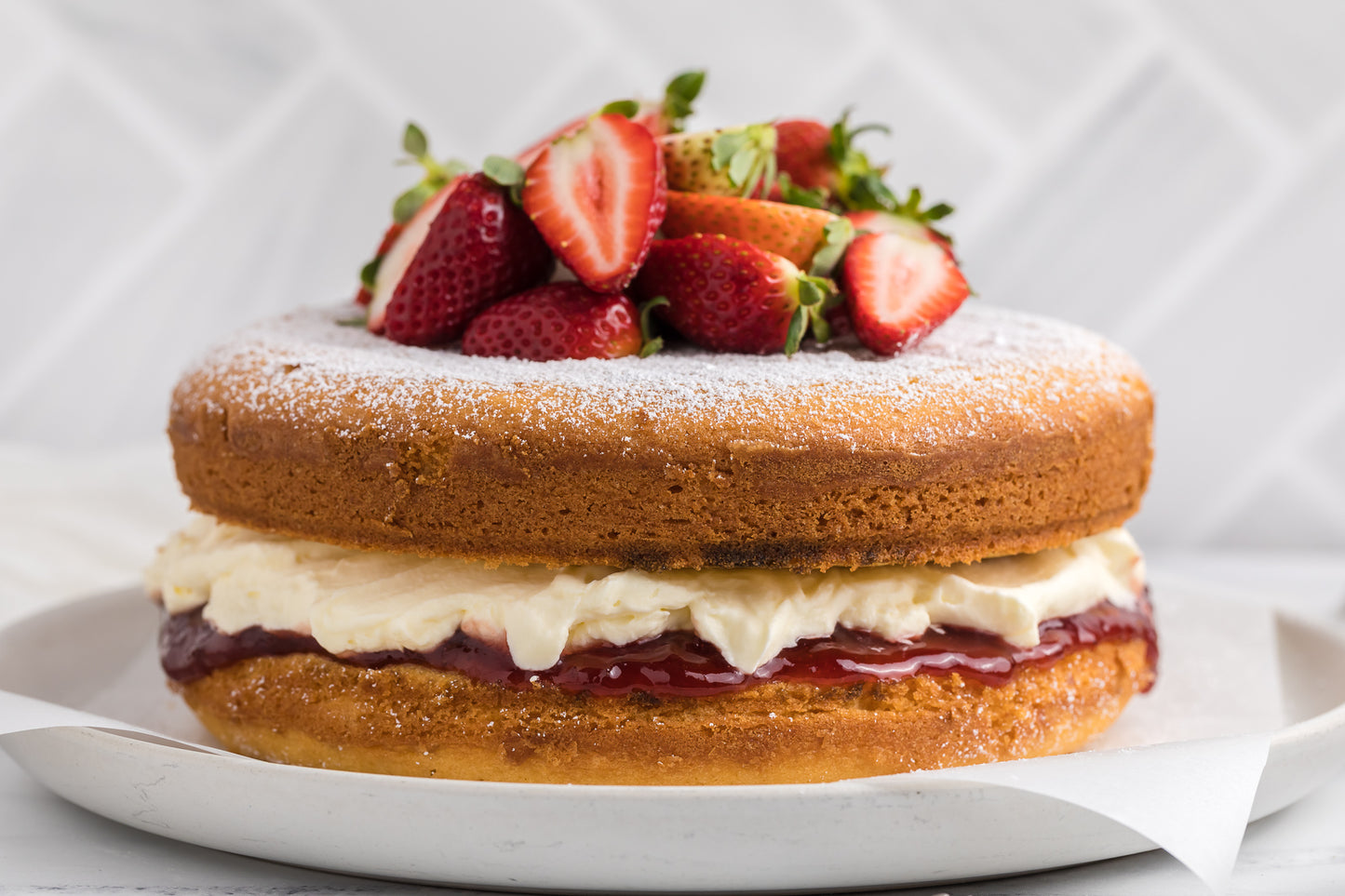 Victoria Sandwich Exclusive