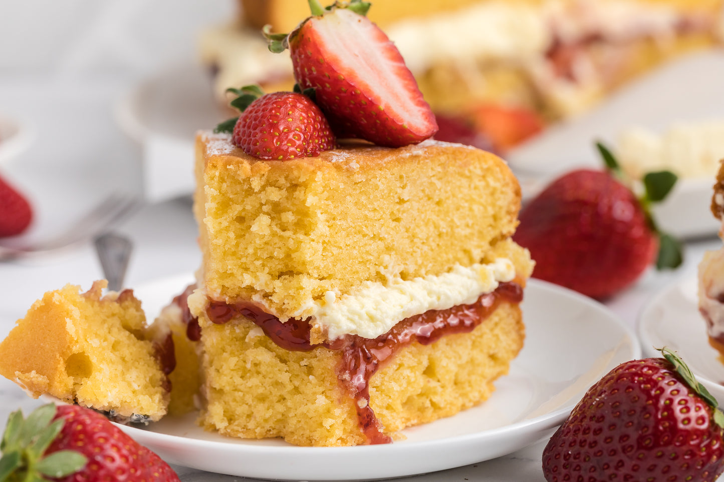 Victoria Sandwich Exclusive